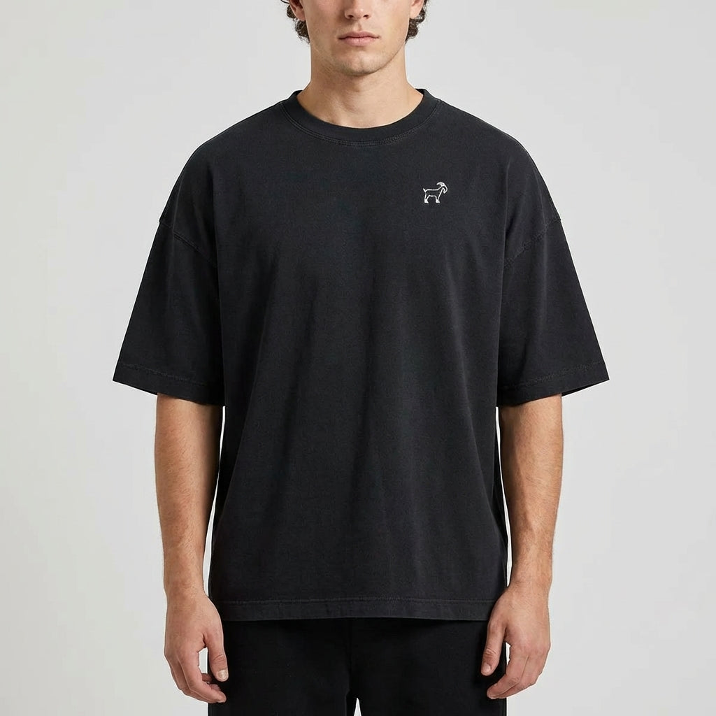NO RISK NO STORY Oversized T-Shirt - Legendary Branding
