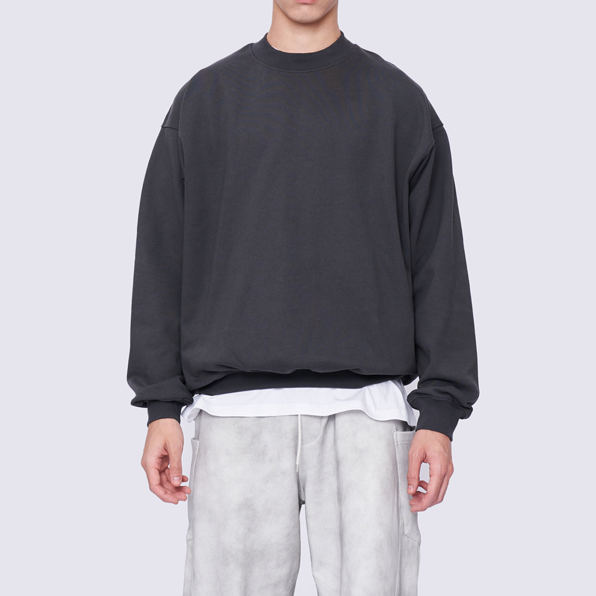 “Santa Barbara” Oversized Crewneck Sweatshirt, 460 GSM Heavyweight Pullover, Streetwear Fleece, Relaxed Fit, Cozy Essential